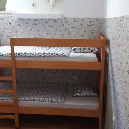 بيت شباب Green Hostel